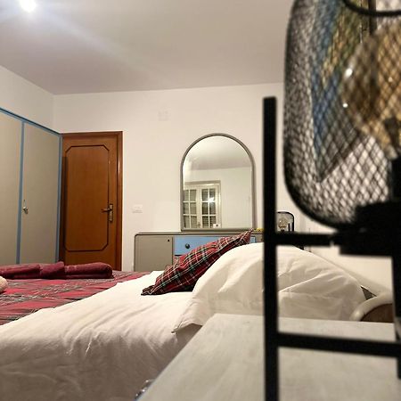 B&B Lorenzo Il Magnifico Челано Екстериор снимка